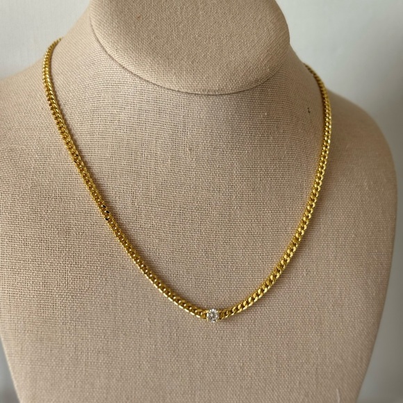 Elegant Gold and Silver Women's Jewelry Set - Picture 5 of 7